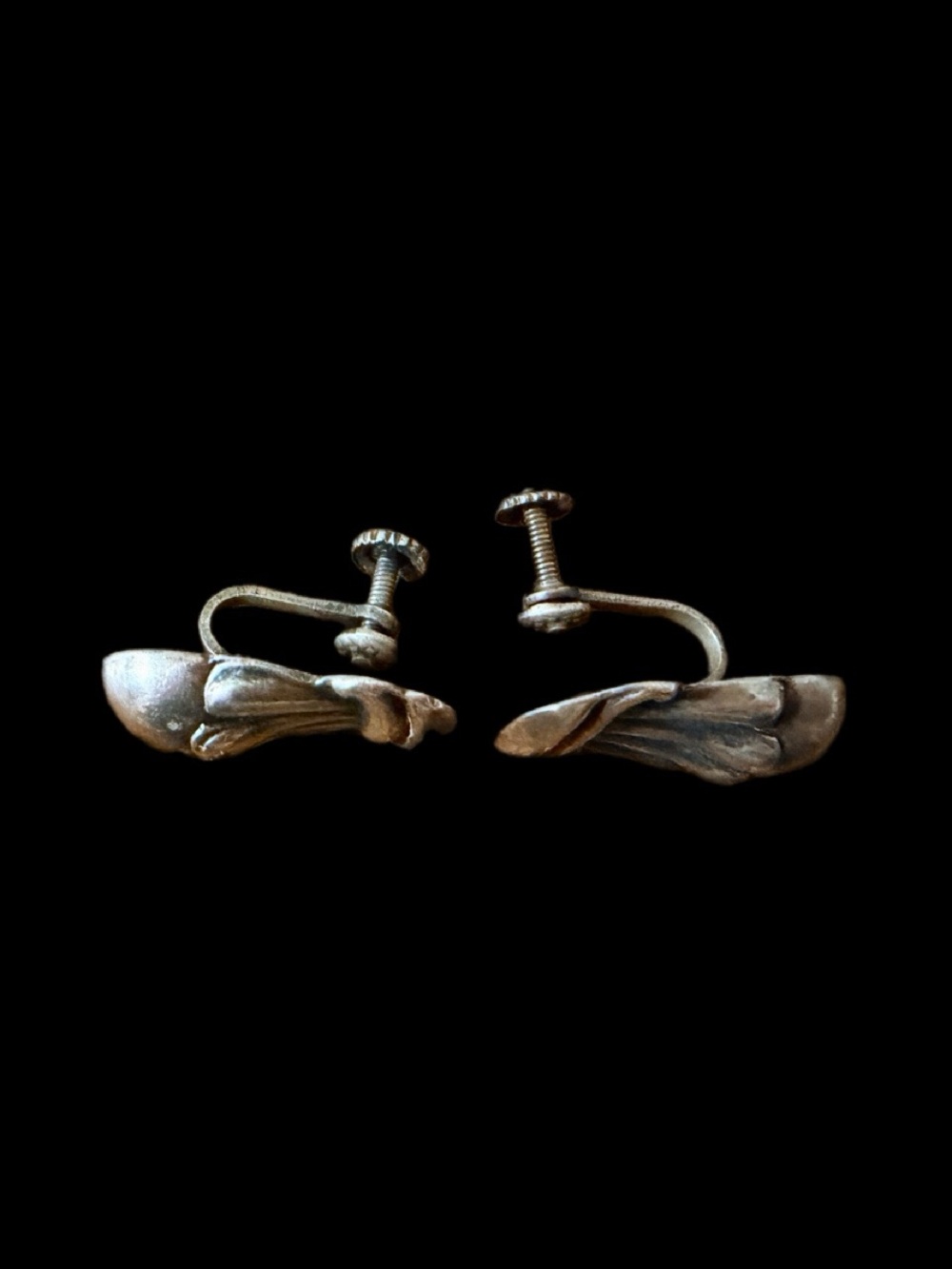 Antique Taxco Silver-Tone Sculpted Floral Earrings - Picture 2 of 4
